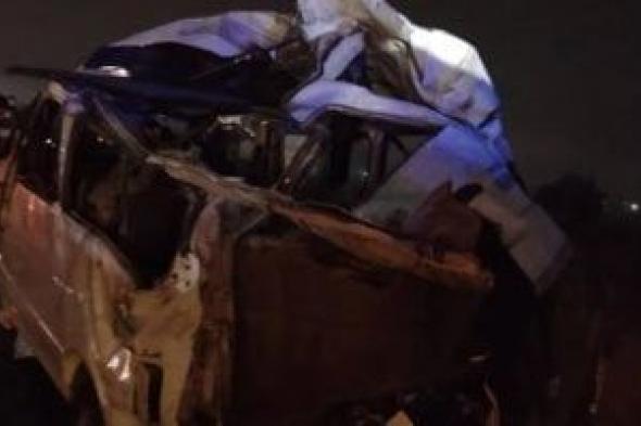 تصادم
مأساوي..
ارتفاع
وفيات
حادث
طريق
شبرا
-
بنها
الحر
إلى
حالتين
(صور)