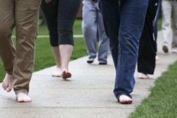 المشى
بهذه
الطريقة
يساعد
فى
تخفيف
الالتهاب
والتوتر