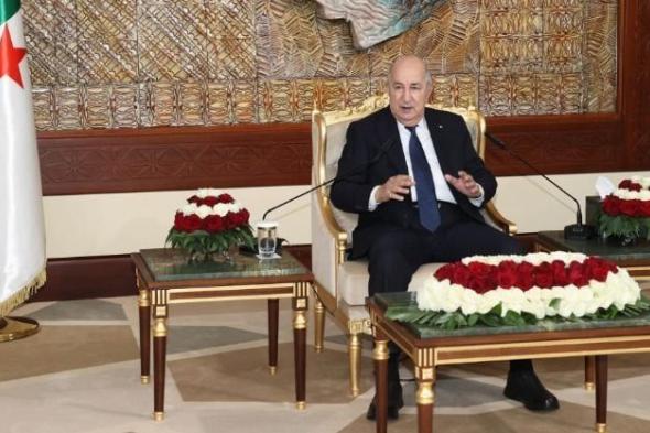 رئيس
الجمهورية:
خط
غارا
جبيلات
السككي
بداية
لمشاريع
مماثلة
عبر
الوطن