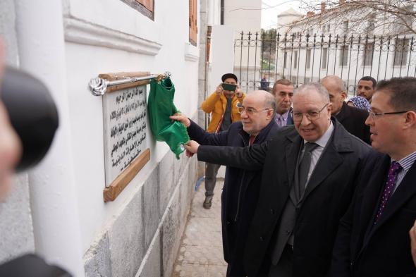 بلمهدي
يشرف
على
تدشين
مدرسة
الكتانية
بقسنطينة