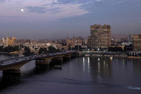 مصر
      توقع
      اتفاقا
      تاريخيا
      للترددات
      مع
      شركات
      الاتصالات
      بـ
      3.5
      مليار
      دولار