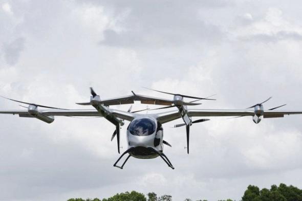 طائرة مبتكرة.. تتحوّل بسلاسة بين السفر الجوي والبري