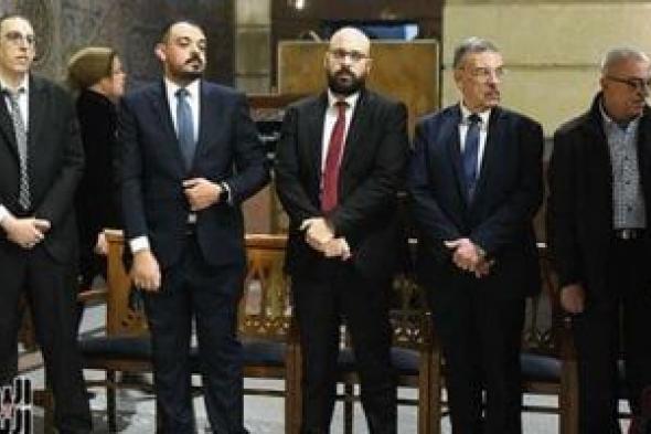 بدء
عزاء
المستشار
ناجى
شحاتة
بمسجد
الرحمن
الرحيم..
صور