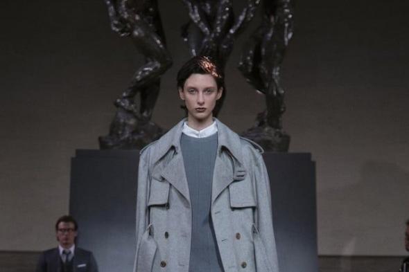 مجموعة Thom Browne خريف وشتاء 2026-2027: يحوّل العرض إلى تأمل أخلاقي