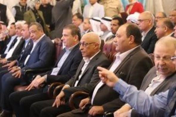 وزير
الزراعة
ومحافظ
شمال
سيناء
يضعان
حجر
الأساس
لمحطة
بحوث
الصحراء
بالشيخ
زويد