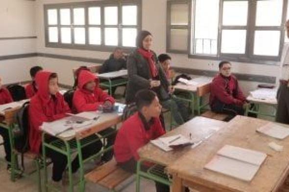 وكيل
تعليم
الوادى
الجديد
يوجه
بتوفير
الرعاية
الاجتماعية
للطلاب
داخل
المدارس