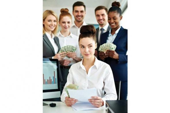 بسبب تعثر السداد والنزاعات.. جهات عمل تمنع الموظفين من تنظيم «الجمعيات المالية»