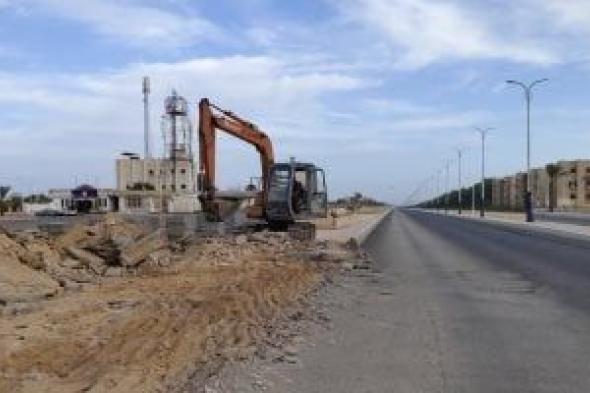 محافظ
جنوب
سيناء
يوجّه
بتنفيذ
أعمال
رصف
وتطوير
بشوارع
مدينة
نويبع