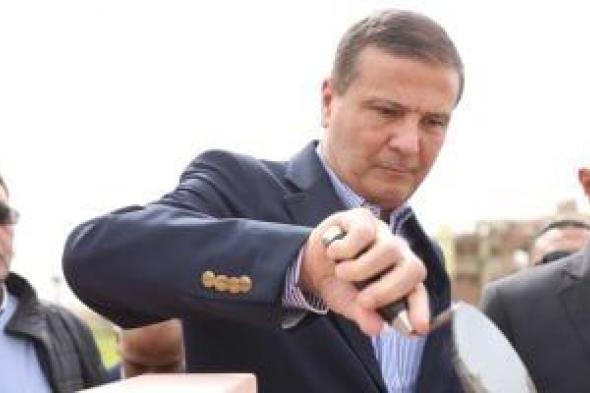 وزير
الزراعة
يعلن
حزمة
دعم
شاملة
لشمال
سيناء
لتمكين
المرأة
وتخفيف
أعباء
المزارعين