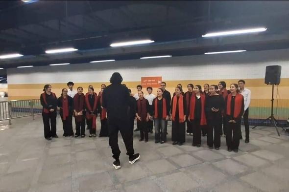 «الكونسرفتوار»
      المصري
      يشارك
      ركاب
      المترو
      بهجة
      رمضان