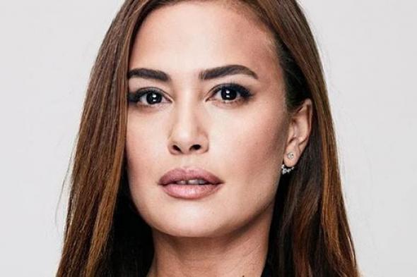 فنانة
تهاجم
هند
صبري
برسالة
نارية