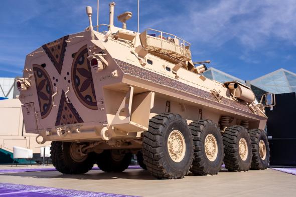 “وِرث”
يضفي
على
مركبة
الحرس
الوطني
هوية
نجدية
في
معرض
الدفاع
العالمي