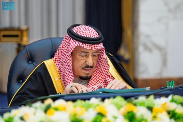 مجلس
الوزراء
يوافق
على
تشكيل
لجنة
دائمة
تُعنى
بكل
ما
يتصل
بمادة
الأسبستوس
ومتابعة
حظرها