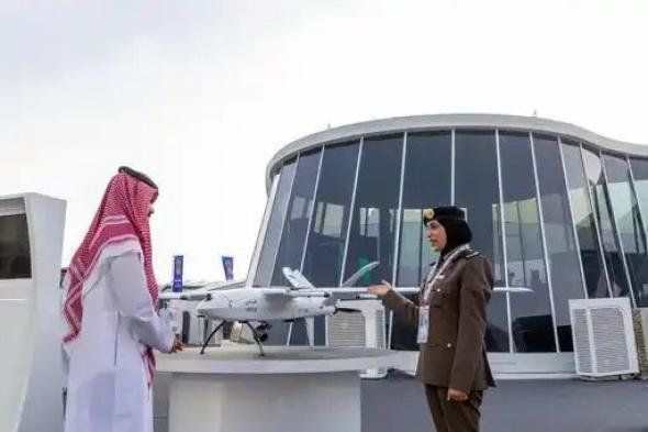 “عساس”..
طائرة
استطلاعية
في
جناح
الداخلية
بمعرض
الدفاع
العالمي
2026