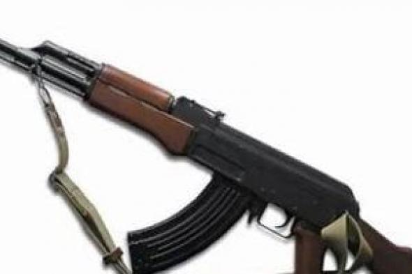 الإعدام
لـ
عاطلين
قتلا
شخص
بأسلحة
نارية
لخلافات
في
البحيرة