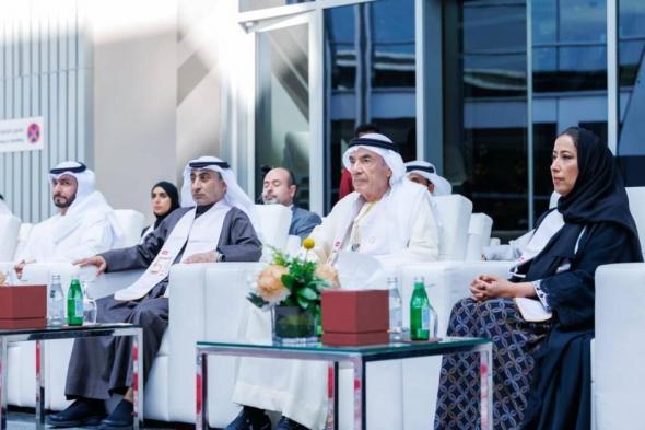 50
      عاماً
      من
      الريادة..
      جامعة
      الإمارات
      تحتفل
      باليوبيل
      الذهبي