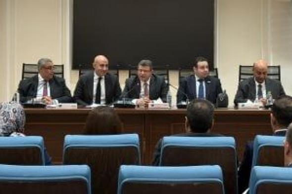 وزير
التعليم
يكشف
فلسفة
البكالوريا:
الوزارة
استوحت
نظاما
شبيها
بالـIB