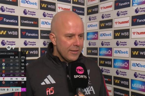 سلوت:
      محمد
      صلاح
      حقق
      إنجازًا
      عظيمًا..
      ولا
      نعرف
      مدى
      خطورة
      إصابة
      لاعب
      ليفربول