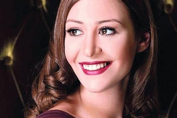 منة
شلبي..
ممرضة
في
«عنبر
الموت»