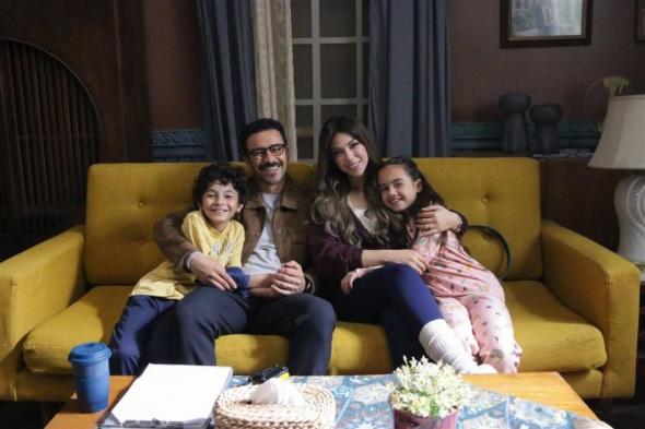 لجأت
إلى
كوميديا
«بابا
وماما
جيران»
هرباً
من
الأدوار
المركبة