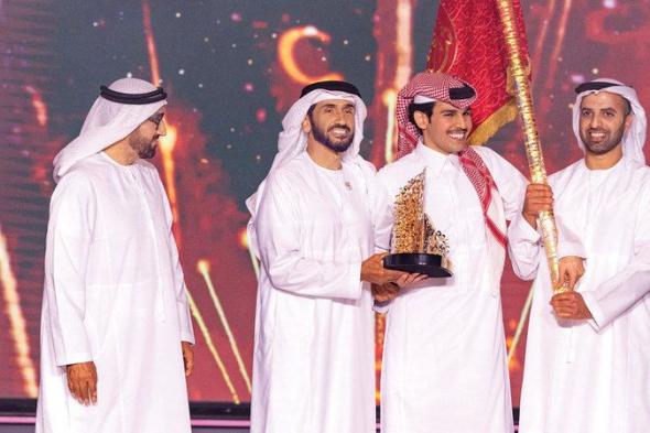ولي عهد رأس الخيمة ونهيان بن زايد يُتوِّجان «شاعر المليون»