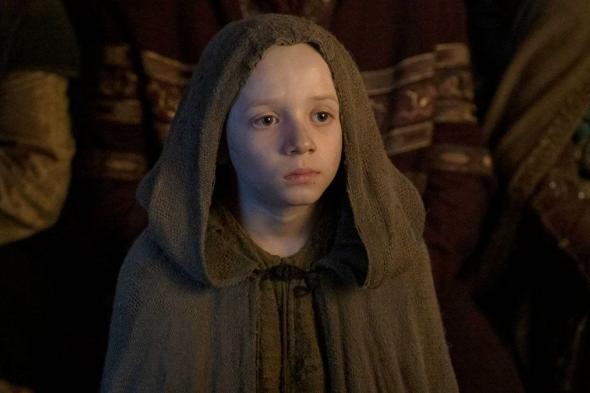 نجم
A
Knight
of
the
Seven
Kingdoms
يكشف
عن
حرق
كبير
لما
يحدث
في
Summerhall