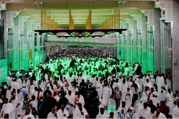 في
    رحاب
    المسجد
    الحرام..
    منظومة
    تشغيلية
    متكاملة
    تُجسّد
    عالمية
    الرسالة
    الدينية