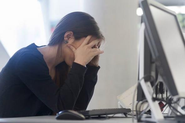 أخصائية:
    4
    أعراض
    لنوبات
    الهلع