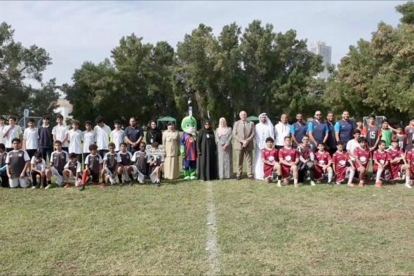 شرطة
دبي
تختتم
بطولة
«الروح
الإيجابية»
لمدارس
كرة
القدم
للناشئين