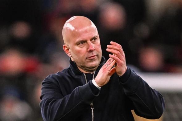 سلوت
      يعترف:
      أتفق
      مع
      ما
      قاله
      محمد
      صلاح