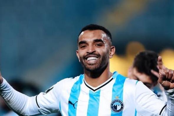 بثلاثية
      ممتعة..
      بيراميدز
      ينهي
      مغامرة
      باور
      ديناموز
      ويحلق
      وحيداً
      في
      صدارة
      المجموعة
      الأولى