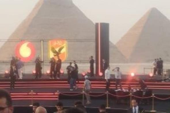 شاهد الاستعدادات النهائية لحفل رعاية الأهلى برعاية المتحدة للرياضة