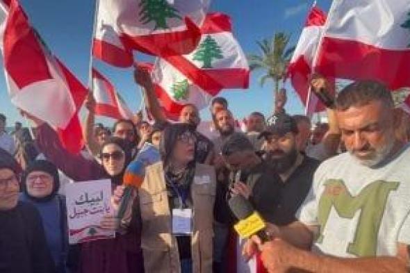وقفة احتجاجية فى صور رفضًا لتهديد الاحتلال الإسرائيلى بجرف مقابر بنت جبيل