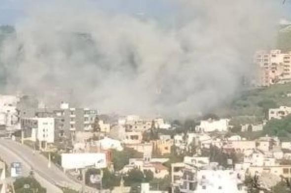 الجيش الإسرائيلى يفجر منازل فى مركبا.. وتحليق مكثف للمسيرات فوق بيروت
