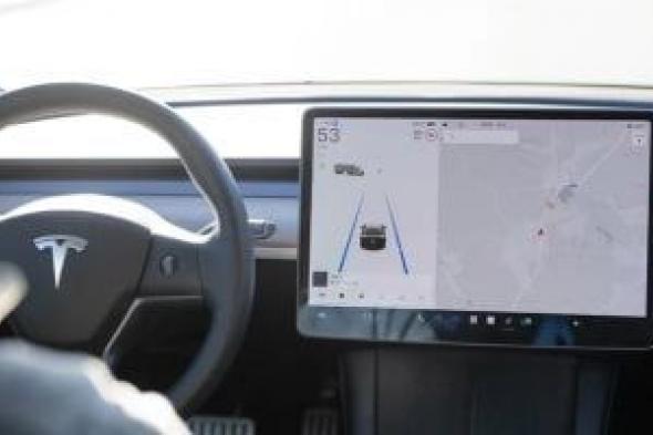 36% تراجعاً فى رحلات Robotaxi المدفوعة.. ضغوط متزايدة على إيلون ماسك وتسلا