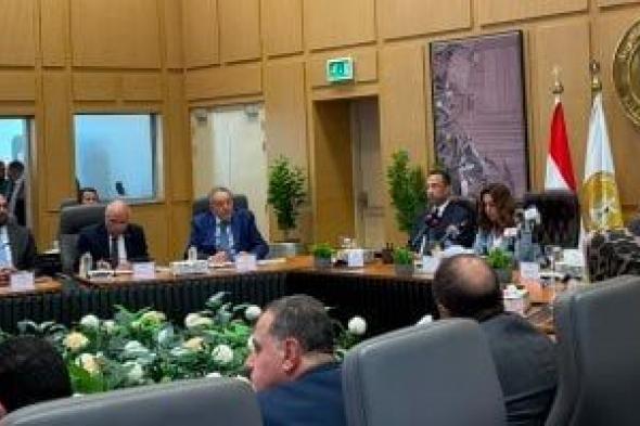 منال عوض: توحيد رسوم تراخيص المحال وإنهاء تعدد المشاوير للمواطنين
