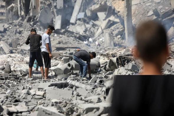 شهيدان ومصابون فلسطينيون في قصف الاحتلال وسط قطاع غزة وشماله